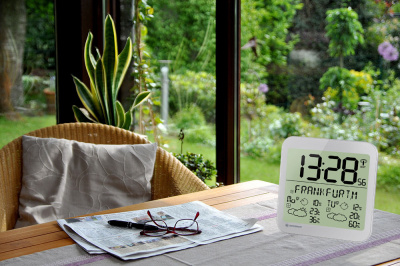  Часы настенные Bresser MyTime Meteotime LCD в интернет-магазине Левенгук от производителя.