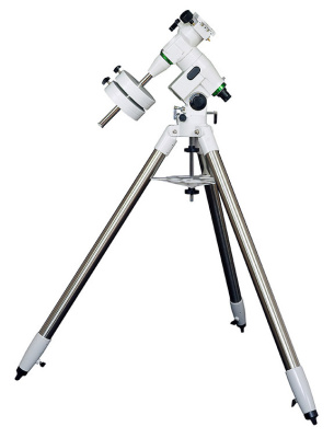  Монтировка Sky-Watcher EQ5 с искателем полюса и стальной треногой в интернет-магазине Левенгук от производителя.