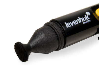  Карандаш чистящий Levenhuk Cleaning Pen LP10 в интернет-магазине Левенгук от производителя.